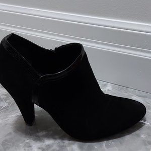 Nine west suede heel booties